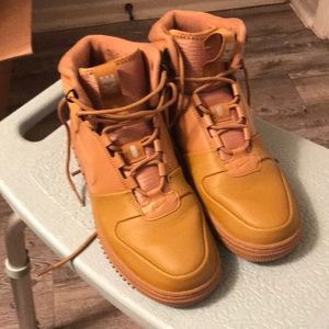 Nike Wheats